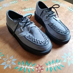 T.U.K. Creeper Platforms